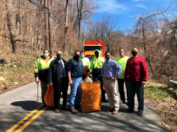 Yorktown Launches Roadside Litter Campaign